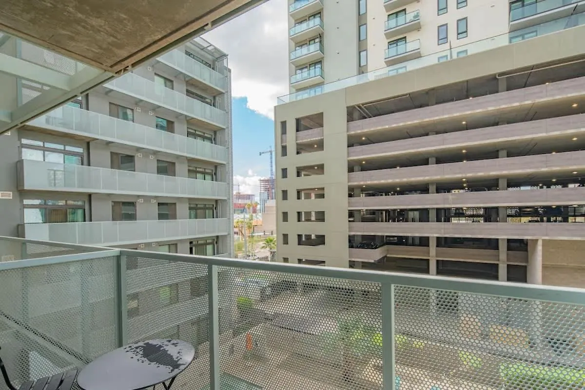 Apartment Relaxing 2Bd - Central Downtown - Gym, Pool, Parking Phoenix United States
